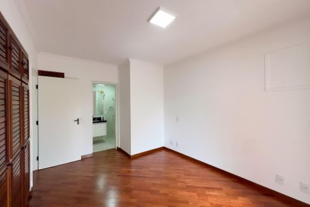 Apartamento para alugar com 204m², 4 quartos e 3 vagas Apartamento para alugar com 204m², 4 quartos e 3 vagasSuíte 3