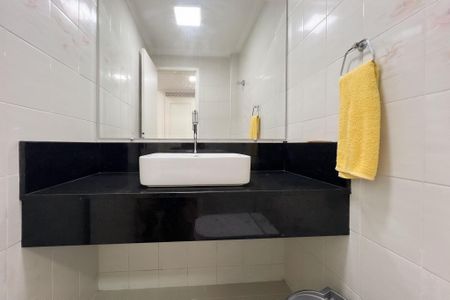 Apartamento para alugar com 204m², 4 quartos e 3 vagas Apartamento para alugar com 204m², 4 quartos e 3 vagasLavabo