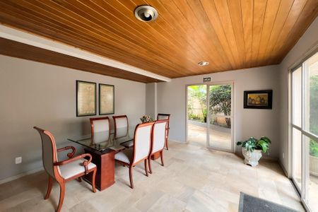 Apartamento para alugar com 204m², 4 quartos e 3 vagas Apartamento para alugar com 204m², 4 quartos e 3 vagasÁrea comum