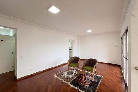 Apartamento para alugar com 204m², 4 quartos e 3 vagas Apartamento para alugar com 204m², 4 quartos e 3 vagasSala