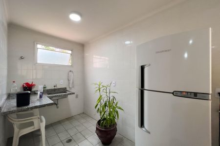 Apartamento para alugar com 204m², 4 quartos e 3 vagas Apartamento para alugar com 204m², 4 quartos e 3 vagasÁrea comum - Salão de festas
