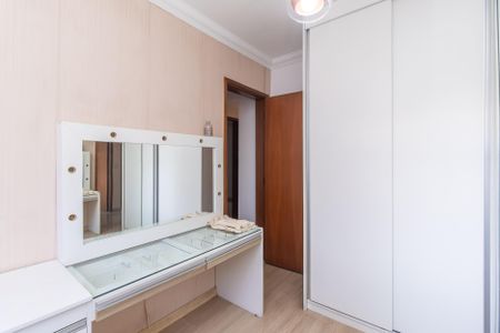 Apartamento para alugar com 67m², 3 quartos e 1 vagaQuarto 1