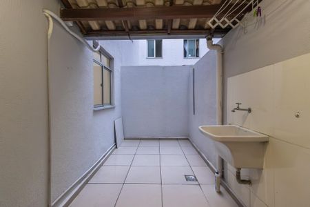 Apartamento para alugar com 67m², 3 quartos e 1 vagaÁrea de Serviço
