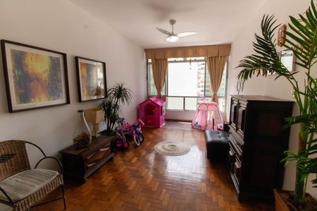 Sala de apartamento à venda com 3 quartos, 136m² em Icaraí, Niterói