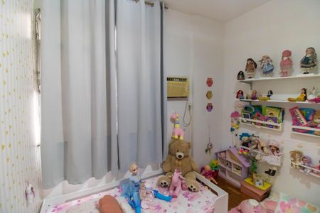 Apartamento à venda com 136m², 3 quartos e 1 vagaQuarto 2