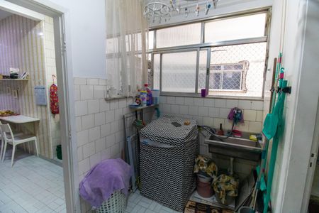 Apartamento à venda com 136m², 3 quartos e 1 vagaÁrea de Serviço