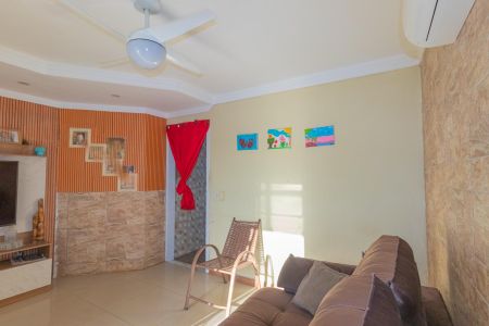 Sala de casa para alugar com 2 quartos, 70m² em Harmonia, Canoas