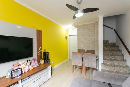 Sala de casa de condomínio à venda com 2 quartos, 82m² em Itaquera, São Paulo