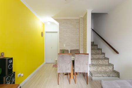 Sala de casa de condomínio à venda com 2 quartos, 82m² em Itaquera, São Paulo