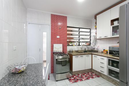 Casa de condomínio à venda com 82m², 2 quartos e 2 vagasCozinha 
