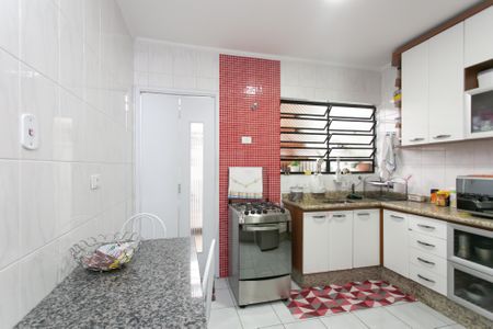 Casa de condomínio à venda com 82m², 2 quartos e 2 vagasCozinha 