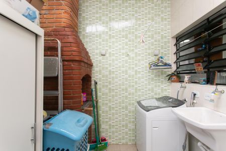 Casa de condomínio à venda com 82m², 2 quartos e 2 vagasÁrea de Serviço