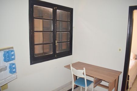 Apartamento para alugar com 79m², 4 quartos e sem vagaQuarto 2