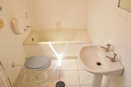 Apartamento para alugar com 79m², 4 quartos e sem vagaBanheiro 2