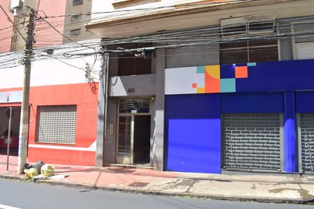 Fachada e portaria de apartamento para alugar com 4 quartos, 79m² em Centro, Ribeirão Preto