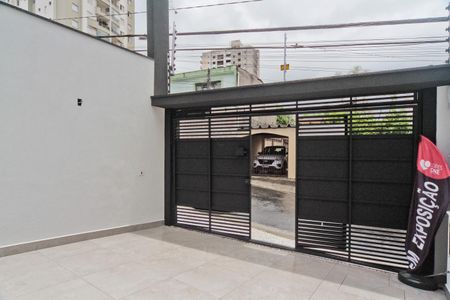 Casa para alugar com 70m², 2 quartos e 2 vagasÁrea externa