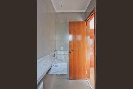 Casa para alugar com 70m², 2 quartos e 2 vagasBanheiro da Suíte 2