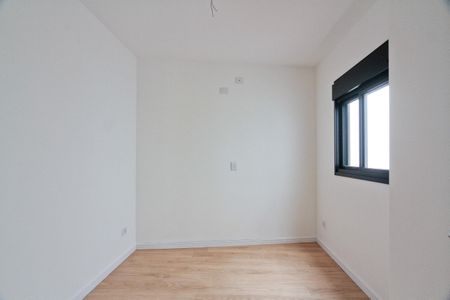 Casa para alugar com 70m², 2 quartos e 2 vagasSuíte 1