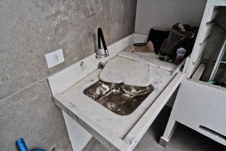 Casa para alugar com 70m², 2 quartos e 2 vagasÁrea de Serviço