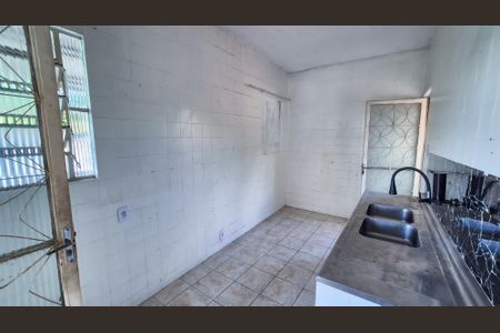 Casa para alugar com 140m², 2 quartos e sem vagaCozinha 