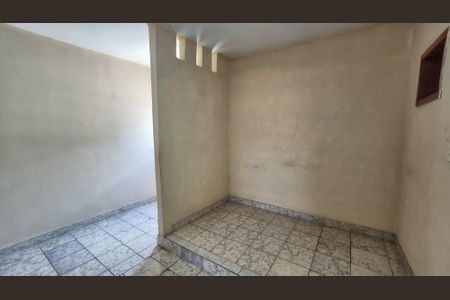 Casa para alugar com 140m², 2 quartos e sem vagaQuarto 2
