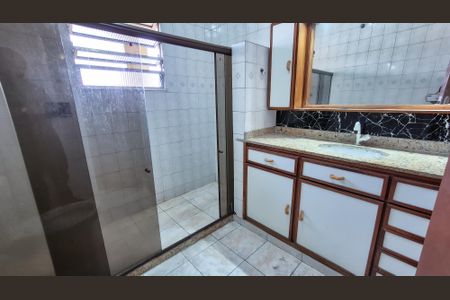 Casa para alugar com 140m², 2 quartos e sem vagaBanheiro 