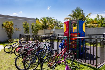 Apartamento para alugar com 44m², 2 quartos e sem vagaÁrea comum - Playground