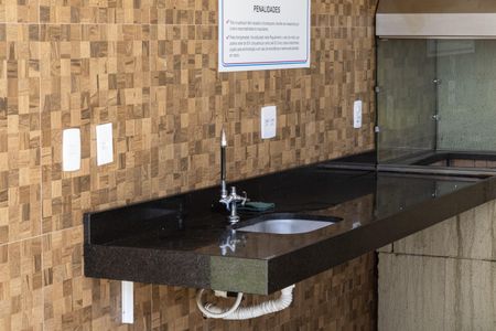 Apartamento para alugar com 44m², 2 quartos e sem vagaÁrea comum - Churrasqueira