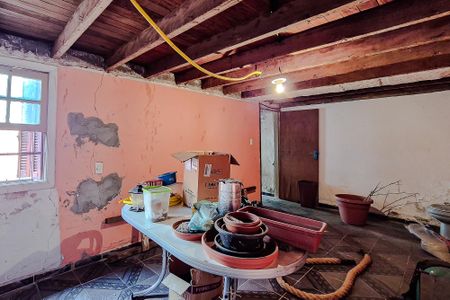 Casa à venda com 175m², 5 quartos e 2 vagas Casa à venda com 175m², 5 quartos e 2 vagasÁrea de Serviço