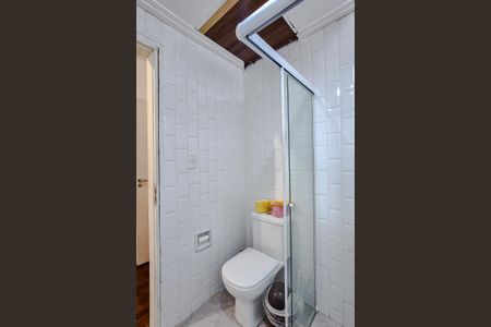 Casa à venda com 175m², 5 quartos e 2 vagas Casa à venda com 175m², 5 quartos e 2 vagasBanheiro