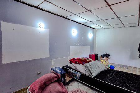 Casa à venda com 175m², 5 quartos e 2 vagas Casa à venda com 175m², 5 quartos e 2 vagasQuarto (Casa 2)