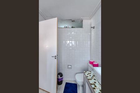 Casa à venda com 175m², 5 quartos e 2 vagas Casa à venda com 175m², 5 quartos e 2 vagasBanheiro da Suíte