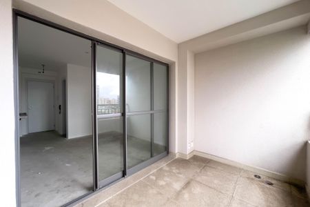 Varanda de kitnet/studio à venda com 1 quarto, 28m² em Sacomã, São Paulo