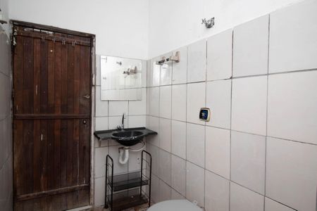 Banheiro de casa para alugar com 1 quarto, 100m² em Parque Primavera, Guarulhos