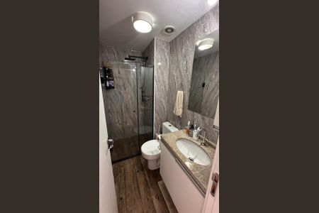 Apartamento à venda com 49m², 2 quartos e 1 vaga Apartamento à venda com 49m², 2 quartos e 1 vagaBanheiro