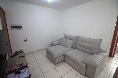 Sala de apartamento à venda com 2 quartos, 44m² em Diamante, Belo Horizonte