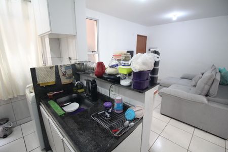 Apartamento à venda com 44m², 2 quartos e 1 vagaCozinha e Área de Serviço