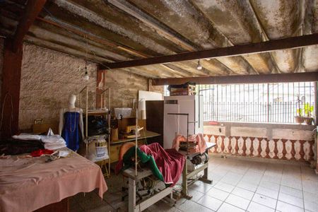 Casa à venda com 257m², 5 quartos e 3 vagasVaranda