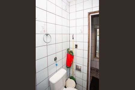 Casa à venda com 257m², 5 quartos e 3 vagasBanheiro