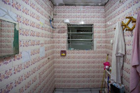 Casa à venda com 257m², 5 quartos e 3 vagasBanheiro Casa 2