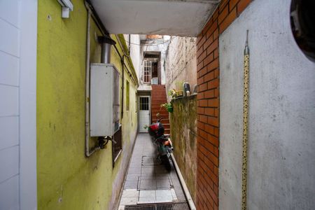 Casa à venda com 257m², 5 quartos e 3 vagasCorredor