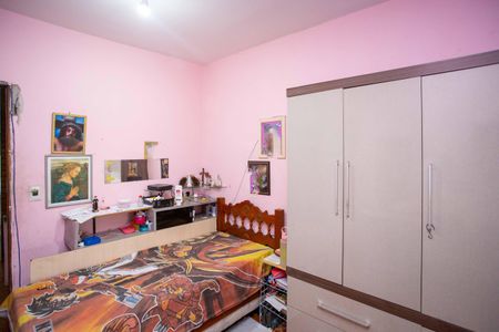 Casa à venda com 257m², 5 quartos e 3 vagasQuarto 2 Casa 1