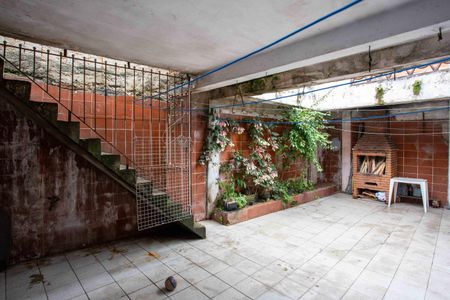 Casa à venda com 257m², 5 quartos e 3 vagasQuintal