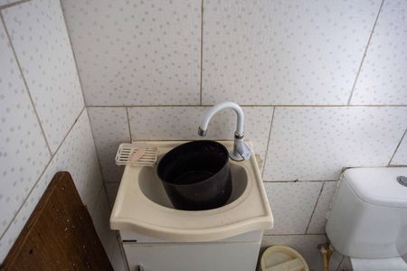 Casa à venda com 257m², 5 quartos e 3 vagasBanheiro Casa 3