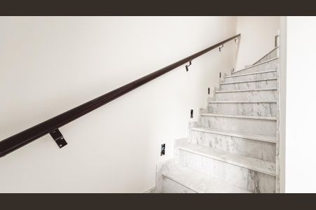 Escada de casa à venda com 2 quartos, 70m² em Mandaqui, São Paulo