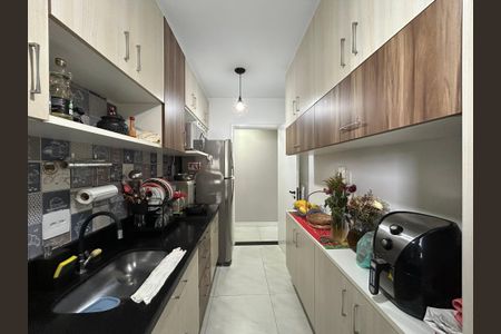 Apartamento à venda com 54m², 2 quartos e 1 vagaCozinha