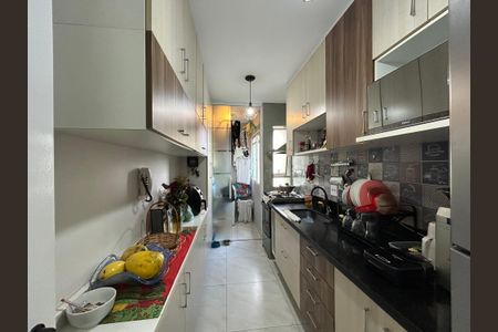 Apartamento à venda com 54m², 2 quartos e 1 vagaCozinha