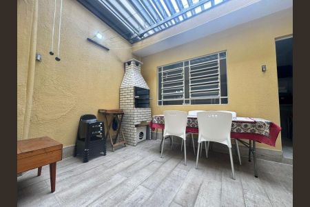 Casa à venda com 142m², 2 quartos e 1 vagaFoto 21