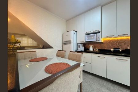 Casa à venda com 142m², 2 quartos e 1 vagaFoto 06