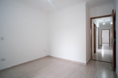 Casa à venda com 109m², 3 quartos e 2 vagasSuíte